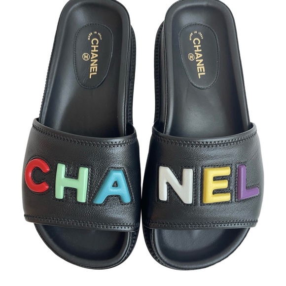 CHANEL Black Sandals with Multicolor Logo